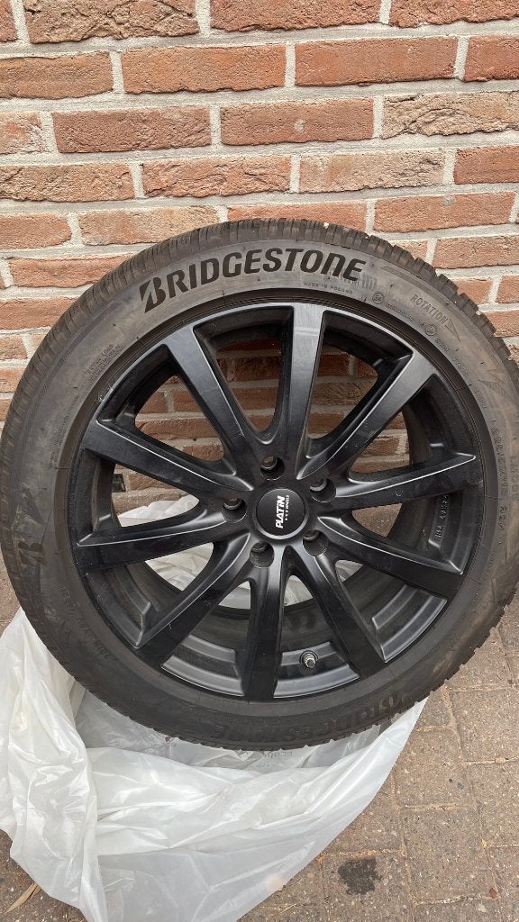 Bridgestone winterbanden op Platin Wheels, Auto-onderdelen, Banden en Velgen, Banden en Velgen, Winterbanden, 18 inch, 225 mm