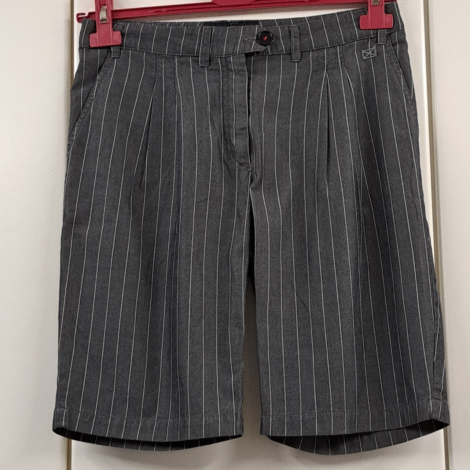 Scapa Sports bermuda mt 40 Als Nieuw, Kleding | Dames, Broeken en Pantalons, Zo goed als nieuw, Grijs, Ophalen of Verzenden