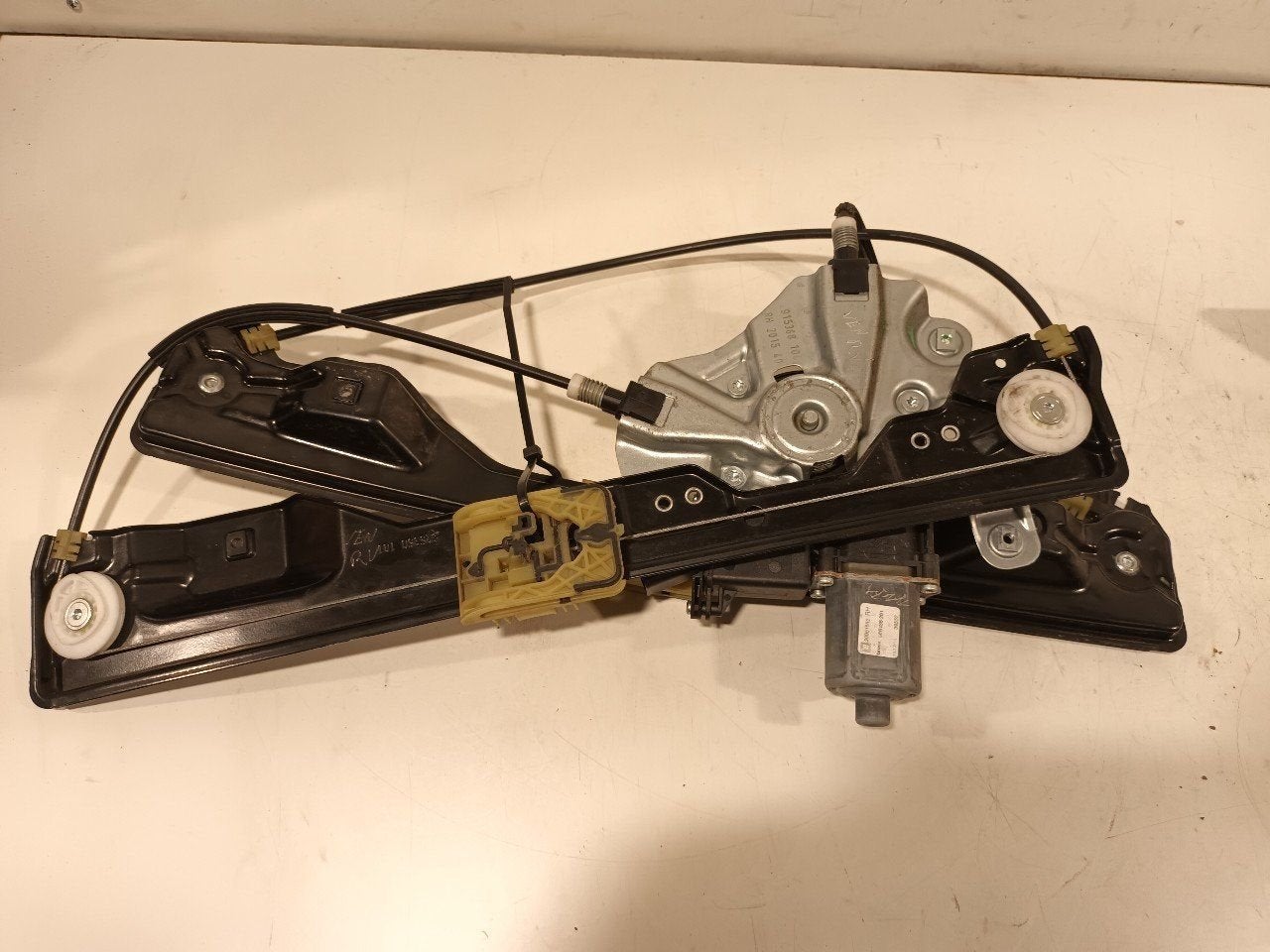 Raammechaniek elektrisch rechts voor Opel Zafira, Onderdelen@venauto.nl, Van der Ven Autorecycling B.V., Ettenseweg 76, 4706 PB Roosendaal, The Netherlands