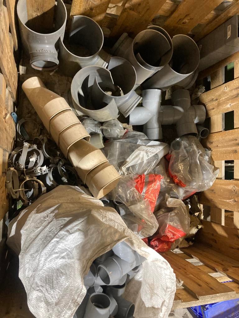 Partij pvc koppelstukken pvc buis, Ophalen, Zo goed als nieuw, PVC