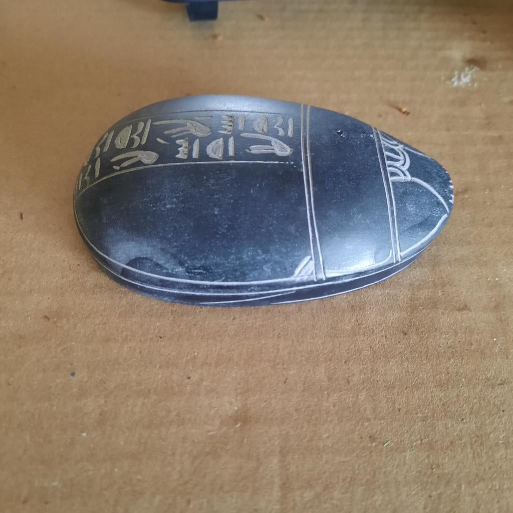Scarabées d'Égypte. 10 cm de long. Faites une offre., Antiquités & Art, Enlèvement ou Envoi