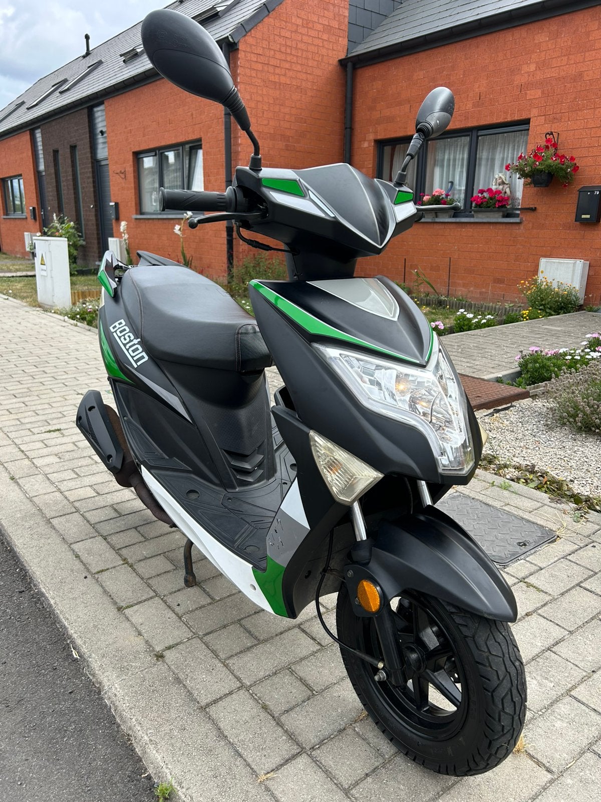 Scooter Tnt Boston classe A livraison possible, Enlèvement, Comme neuf