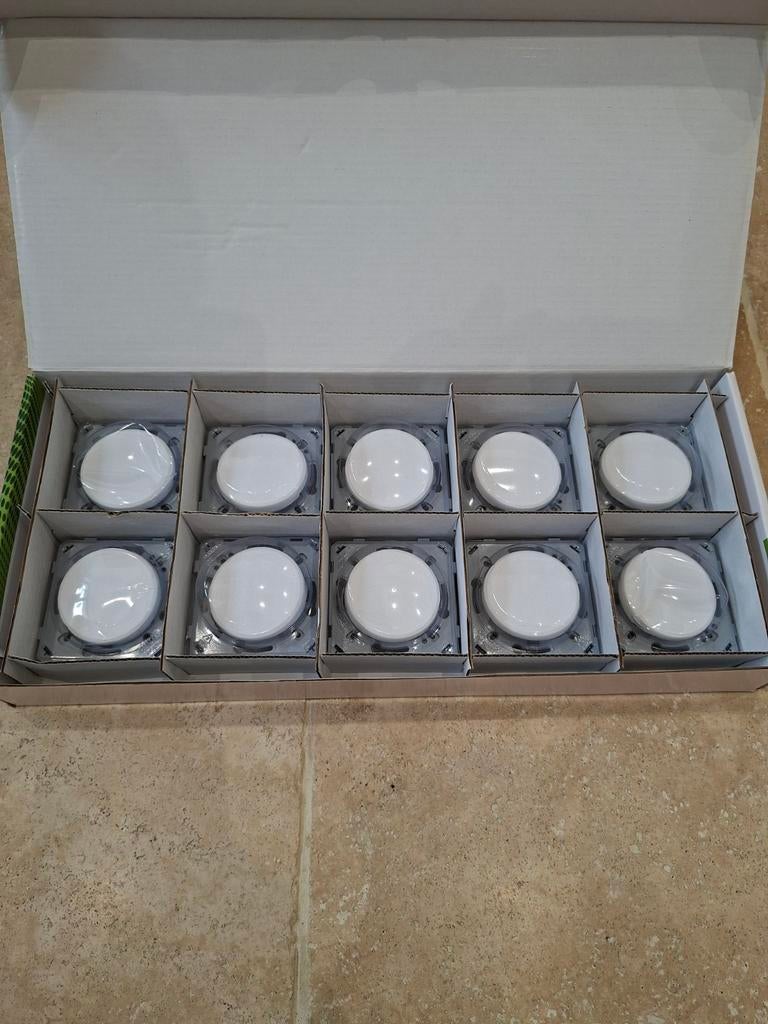 Lot de 10 Interrupteurs va et vient Epure Ohmtec Neufs Blanc, Enlèvement ou Envoi, Blanc