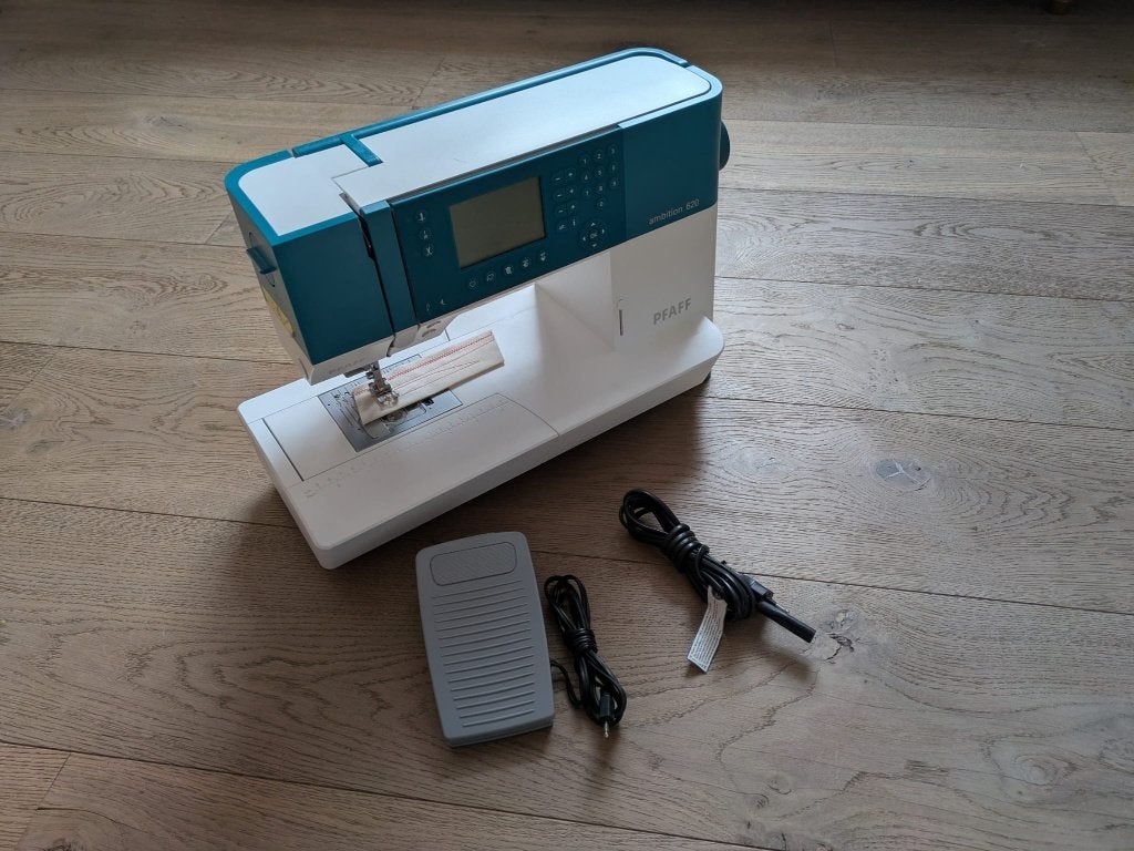 Pfaff Ambition 620 - uitstekend onderhouden met harde koffer, Ophalen of Verzenden, Zo goed als nieuw, Naaimachine, Pfaff