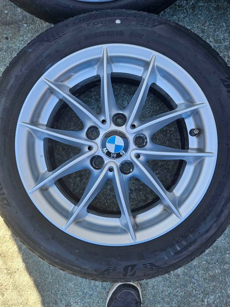 Jantes Bmw série 3 E90  Pneus 205 55 R16 été, Autos : Pièces & Accessoires, Pneus et Jantes, 16 pouces, Pneus été, 205 mm