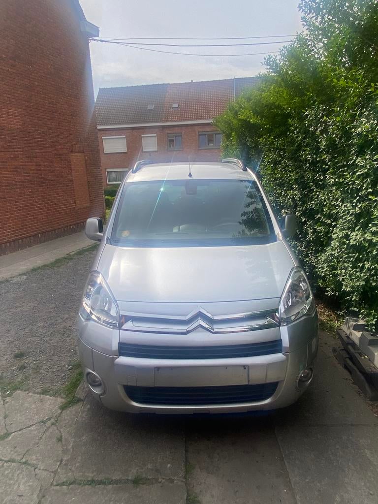 Citroen berlingo multispace: 7 zitplaatsen 1.6 hdi, Auto's, Berlingo, Particulier, 2 deurs, Te koop