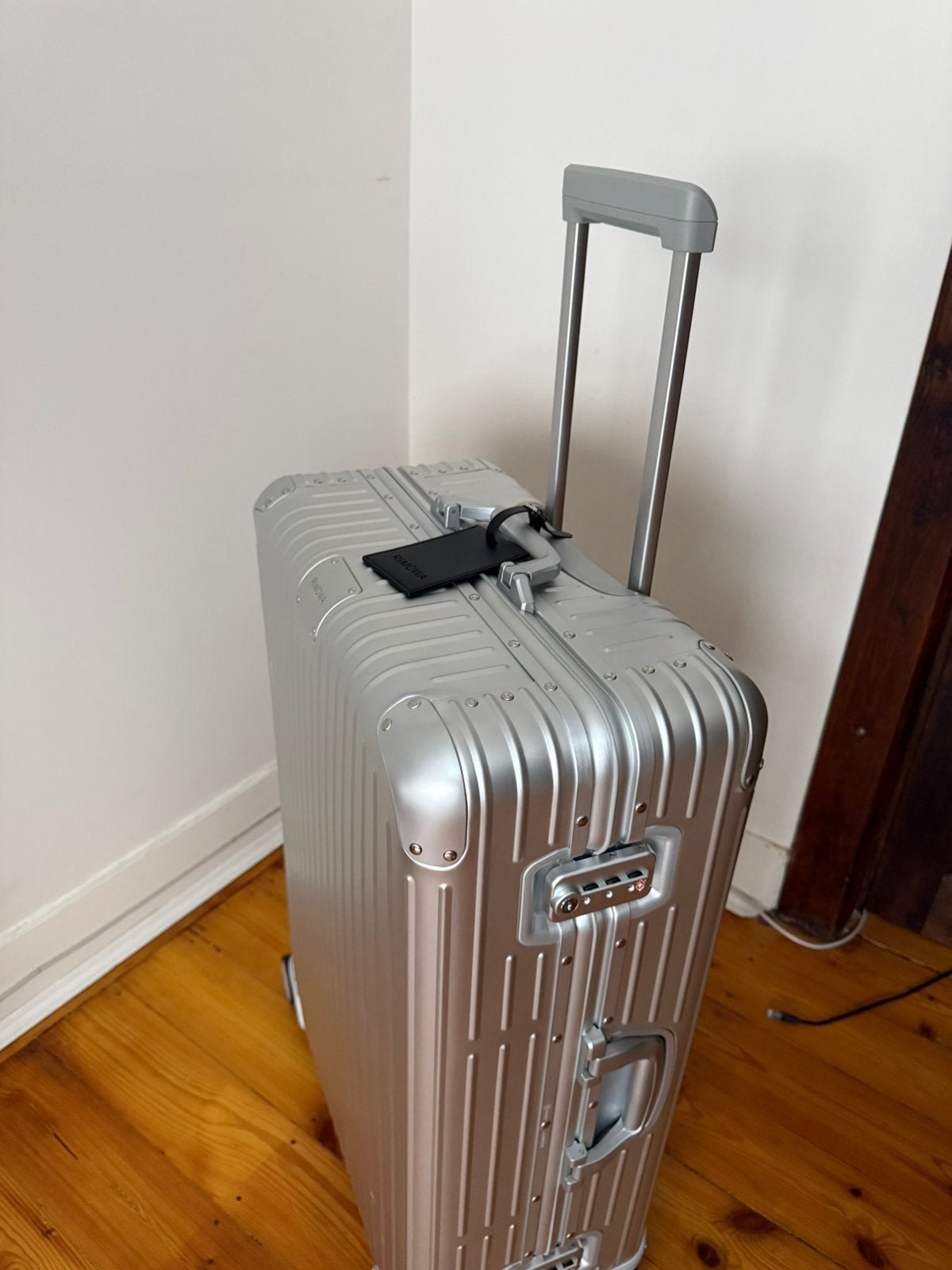 Valise Rimowa Silver L, Bijoux, Sacs & Beauté, Valises, Enlèvement ou Envoi, Neuf, Autres matériaux