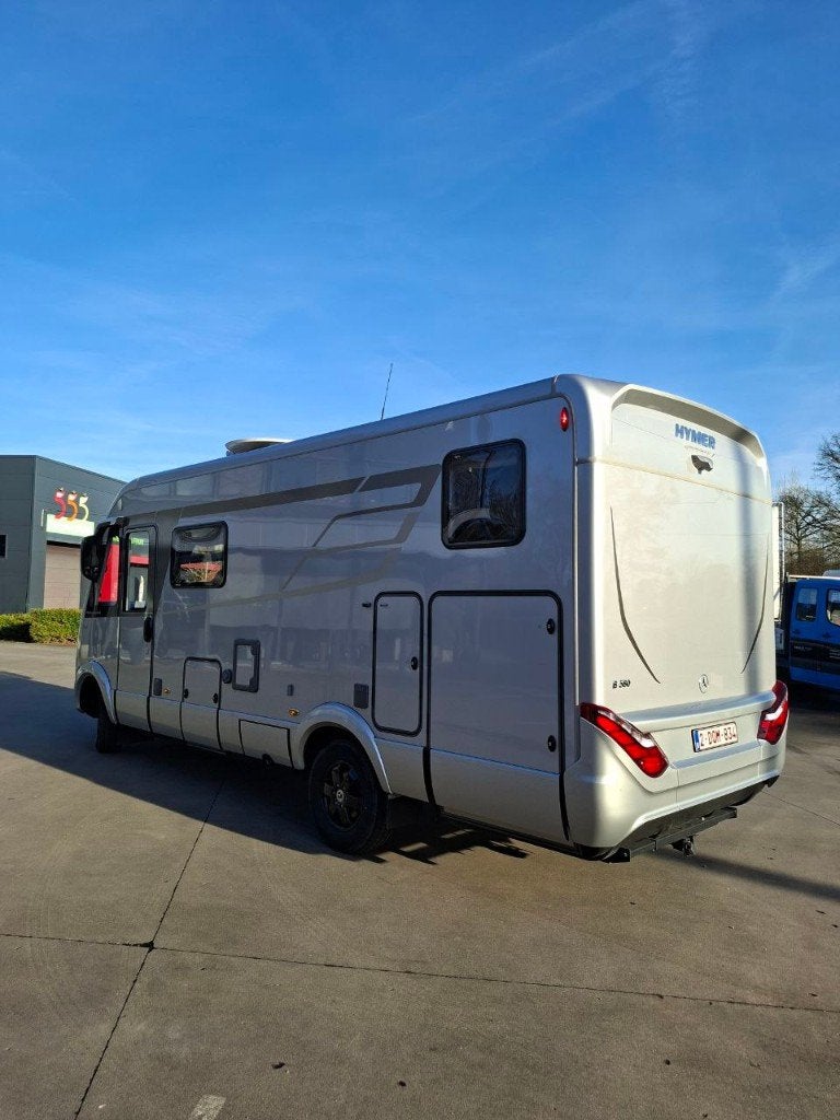 Camper Hymer, Caravans en Kamperen, Verwarmde buitenspiegels, 6 tot 7 meter, Diesel, Hymer
