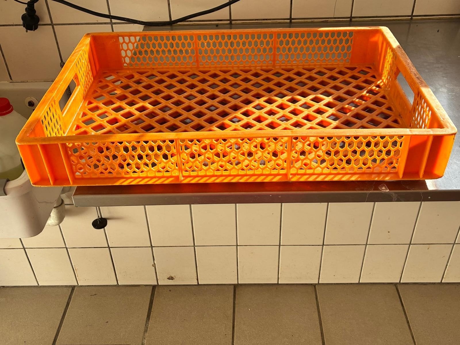 Plastic bakken 60x40 60 stuks, Bricolage & Construction, Casiers & Boîtes, Casier, Moins de 35 cm, Enlèvement, Utilisé