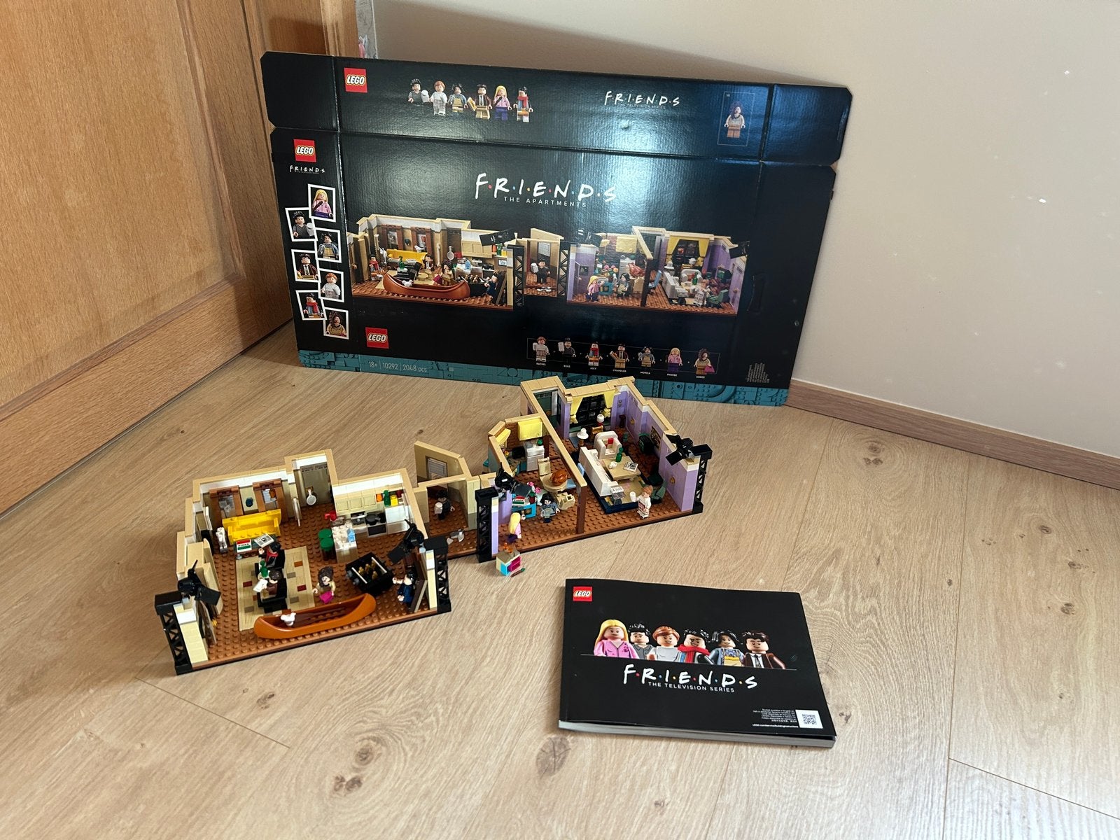 Lego 10292 Friends The Apartments, Kinderen en Baby's, Ophalen, Lego, Friends, Zo goed als nieuw