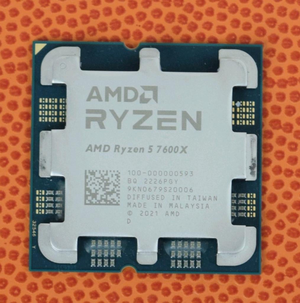 Amd Ryzen 5 7600x, Ophalen of Verzenden, Zo goed als nieuw, AMD Ryzen 5, 4 Ghz of meer