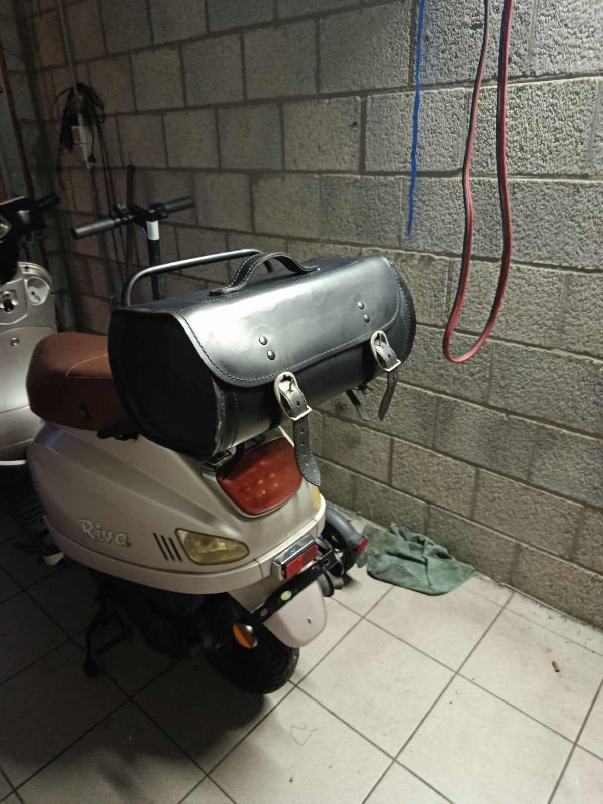 vespa tas bagage echte leader, Fietsen en Brommers, Ophalen of Verzenden, Vespa
