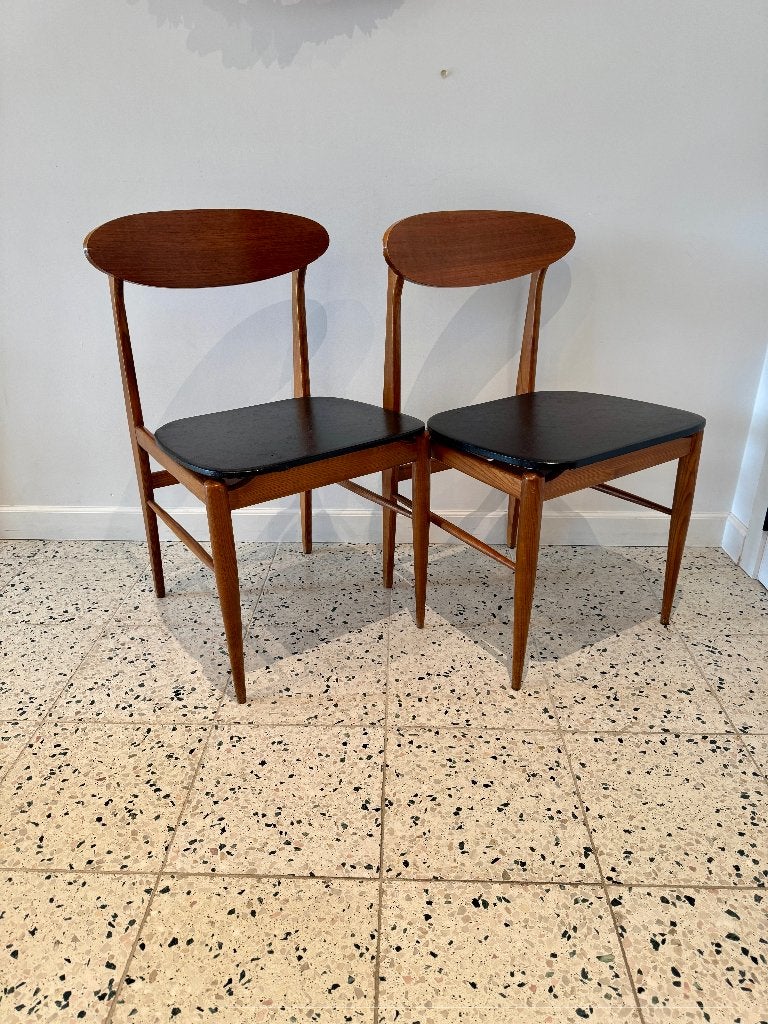 2 Vintage houten stoelen / eetkamerstoelen, Huis en Inrichting, Gebruikt, Twee, Bruin, Ophalen