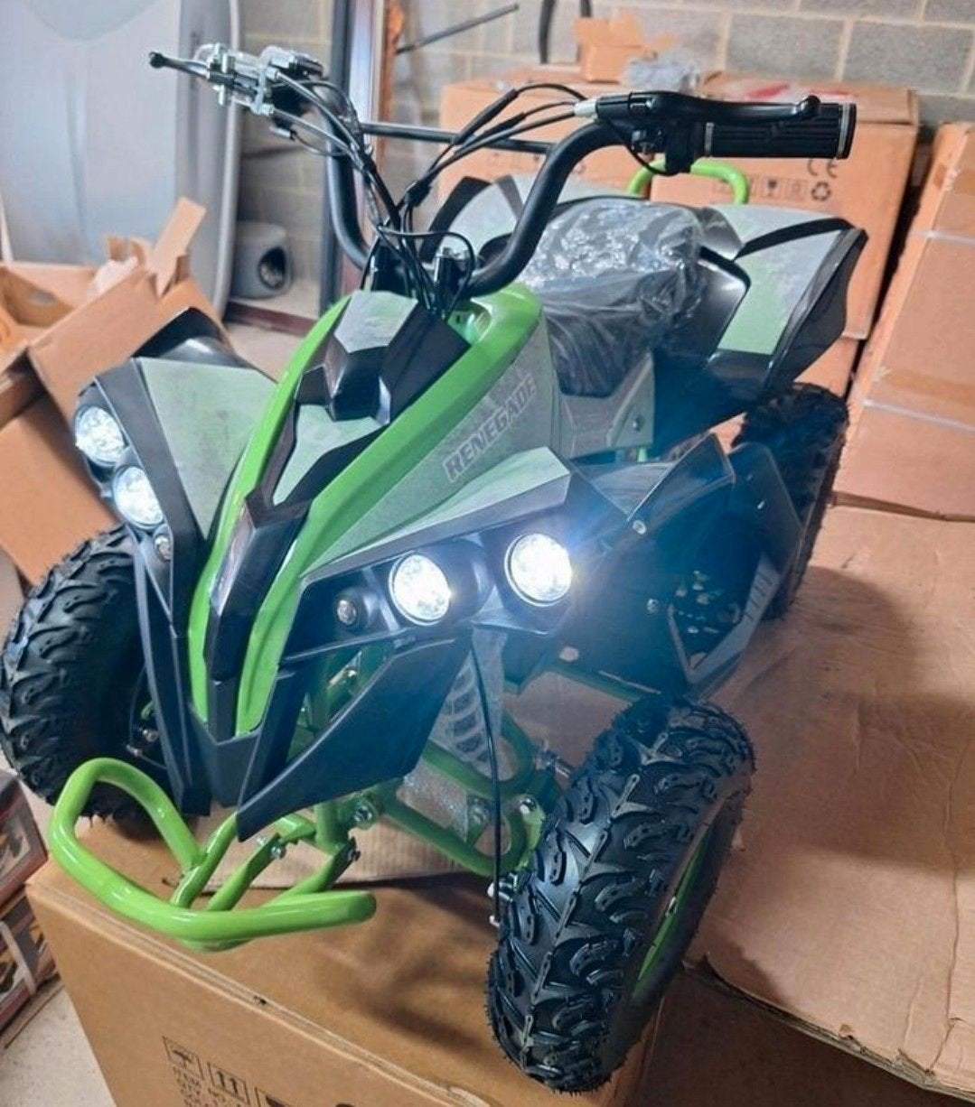 Kinderquad 1000Watt 48volt en 36volt, Fietsen en Brommers, Ophalen