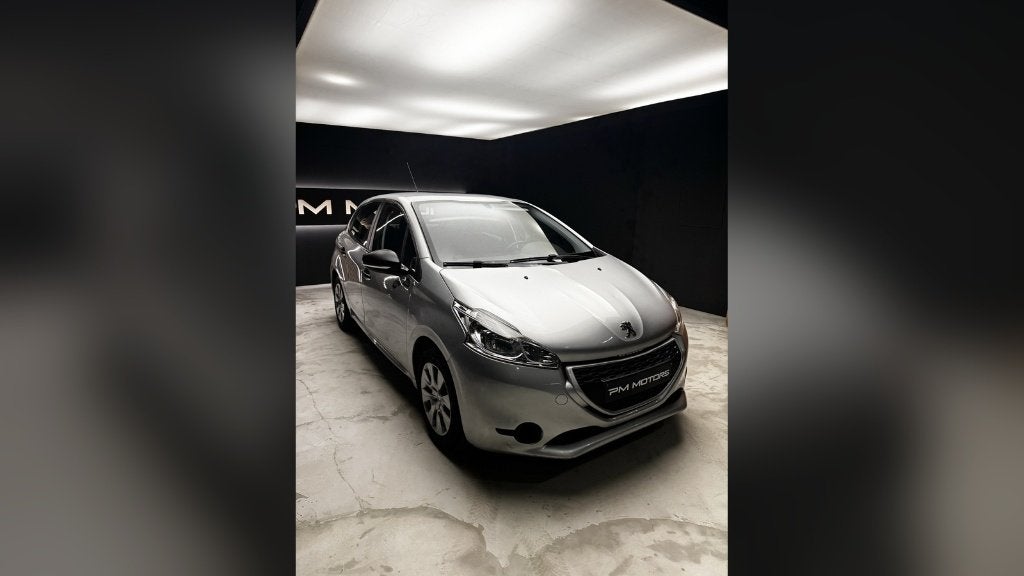 PEUGEOT 208, Auto's, Voorwielaandrijving, Stof, Zwart, 1199 cc