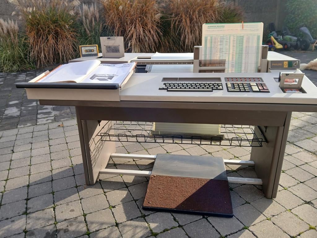 ORDINATEUR DE BUREAU PHILIPS P310 UNIQUE !, Enlèvement