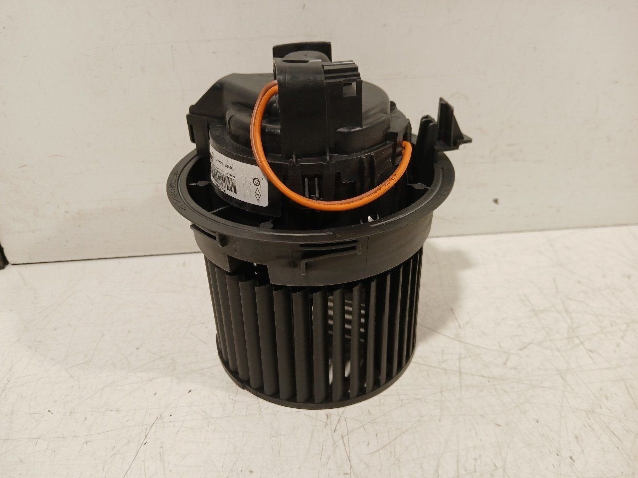 Kachel ventilator motor Renault Clio, Onderdelen@venauto.nl, Van der Ven Autorecycling B.V., Gebruikt, Ettenseweg 76, 4706 PB Roosendaal, The Netherlands