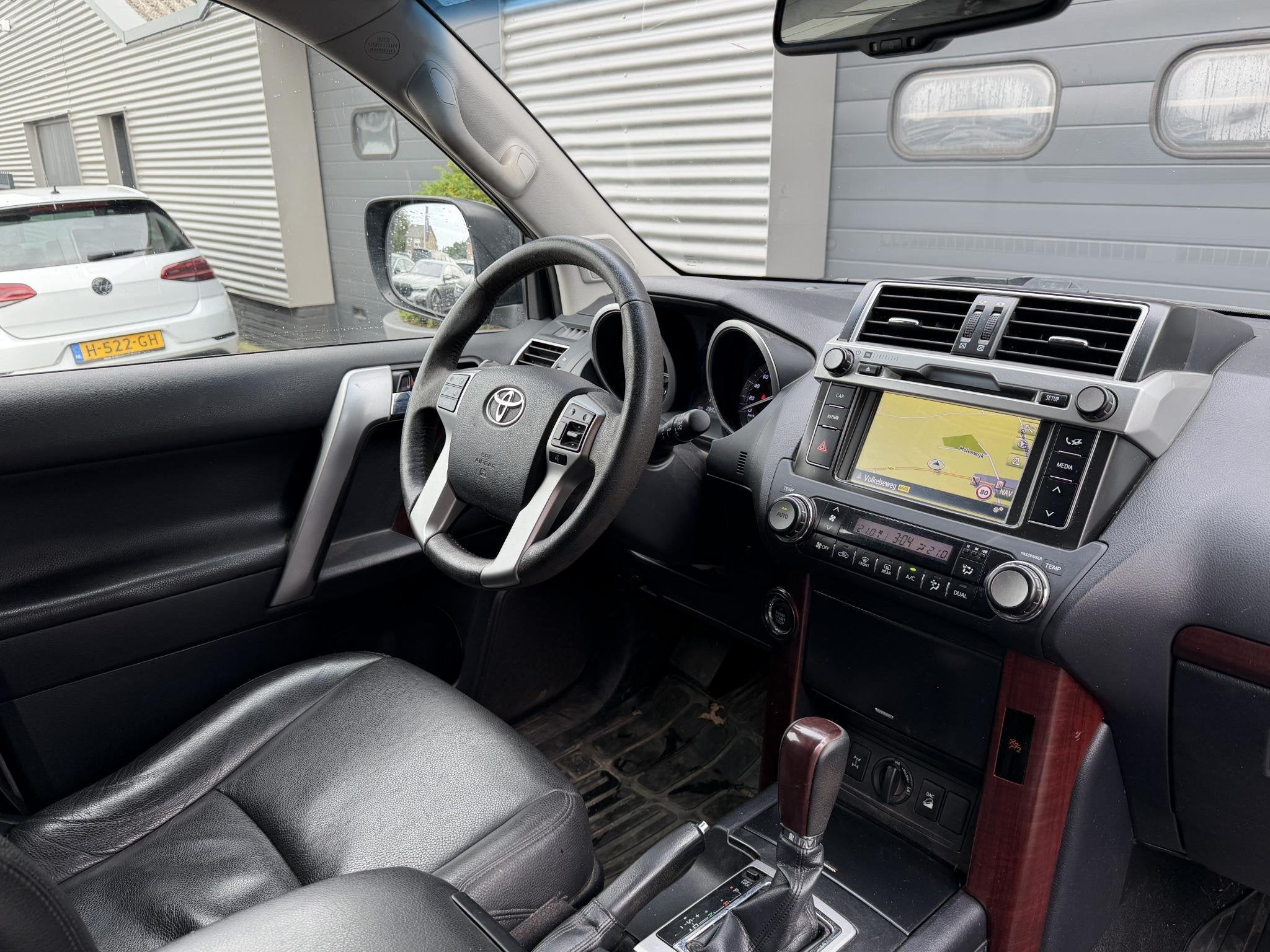 Toyota Land Cruiser 2.8 D-4D-F VX Blind Van, Autos, 177 ch, Achat, Euro 6, Entreprise
