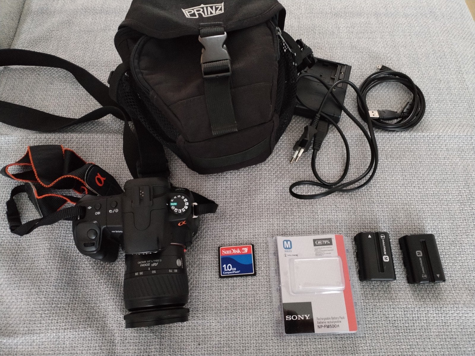 Sony Alpha A200 - voor een handige Harry, Audio, Tv en Foto, Videocamera's Digitaal, Camera, Sony, Ophalen of Verzenden