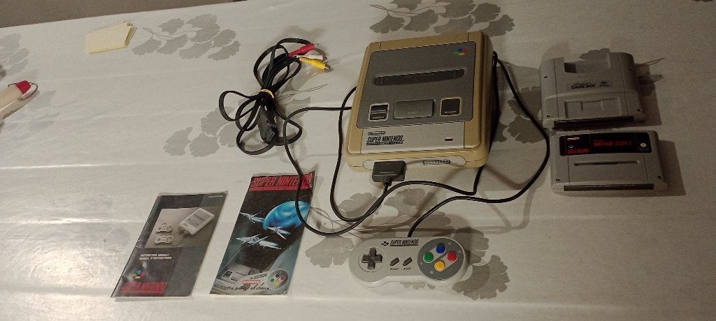 Lot Super Nintendo SNES PAL + Super Game Boy + Notice, Enlèvement ou Envoi