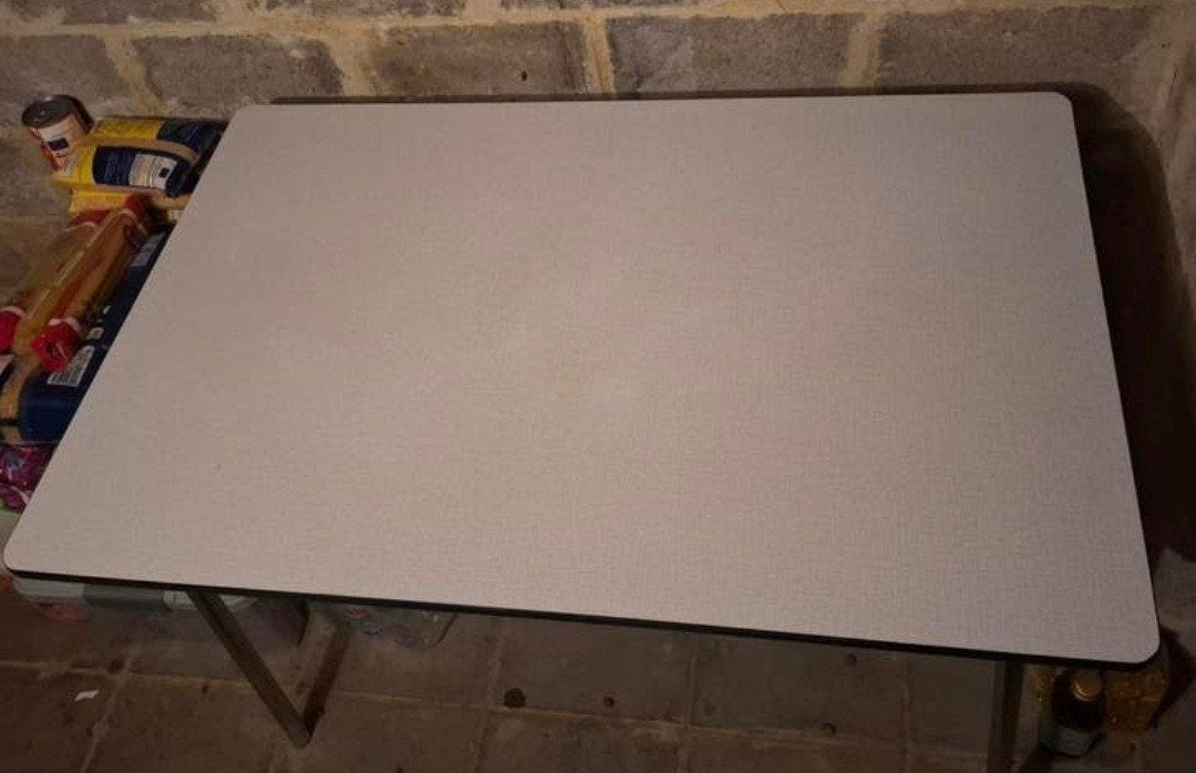 Ensemble table et chaises de cuisine vintage, Maison & Meubles, Tables | Tables de salon, Métal, Enlèvement