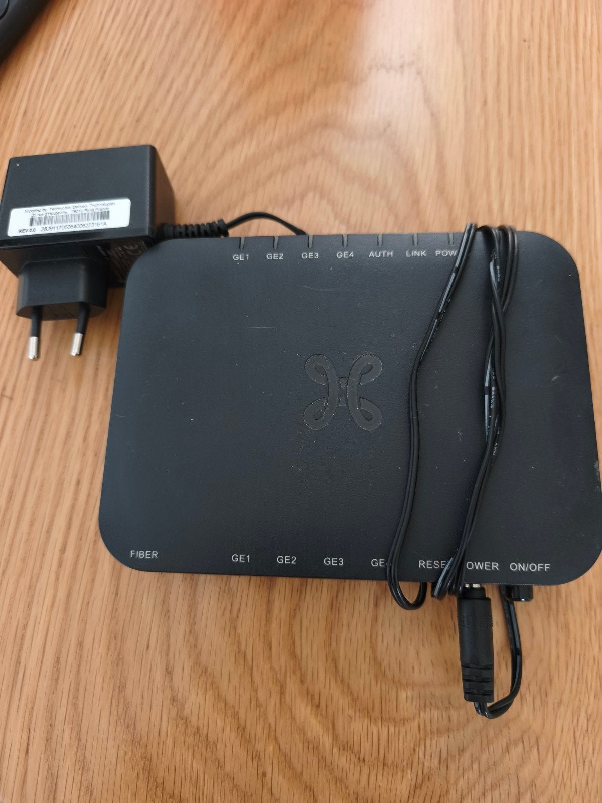 modem fibre Proximus, Computers en Software, Routers en Modems, Ophalen of Verzenden, Zo goed als nieuw, Router met modem, Proximus