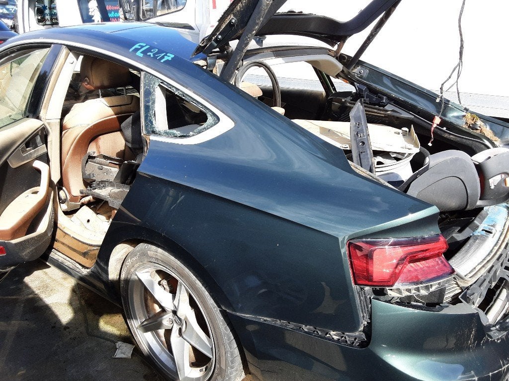 AILE ARRIÈRE GAUCHE Audi A5 Sportback (F5A / F5F), Utilisé, Arrière, Audi, Garde-boue