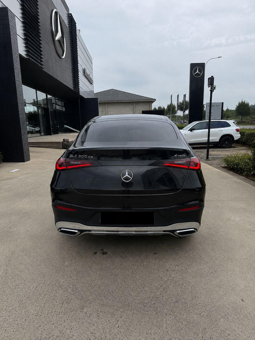 Mercedez benz GLC coupe 300de 2026, Autos, Argent ou Gris, Achat, Euro 6, Carnet d'entretien