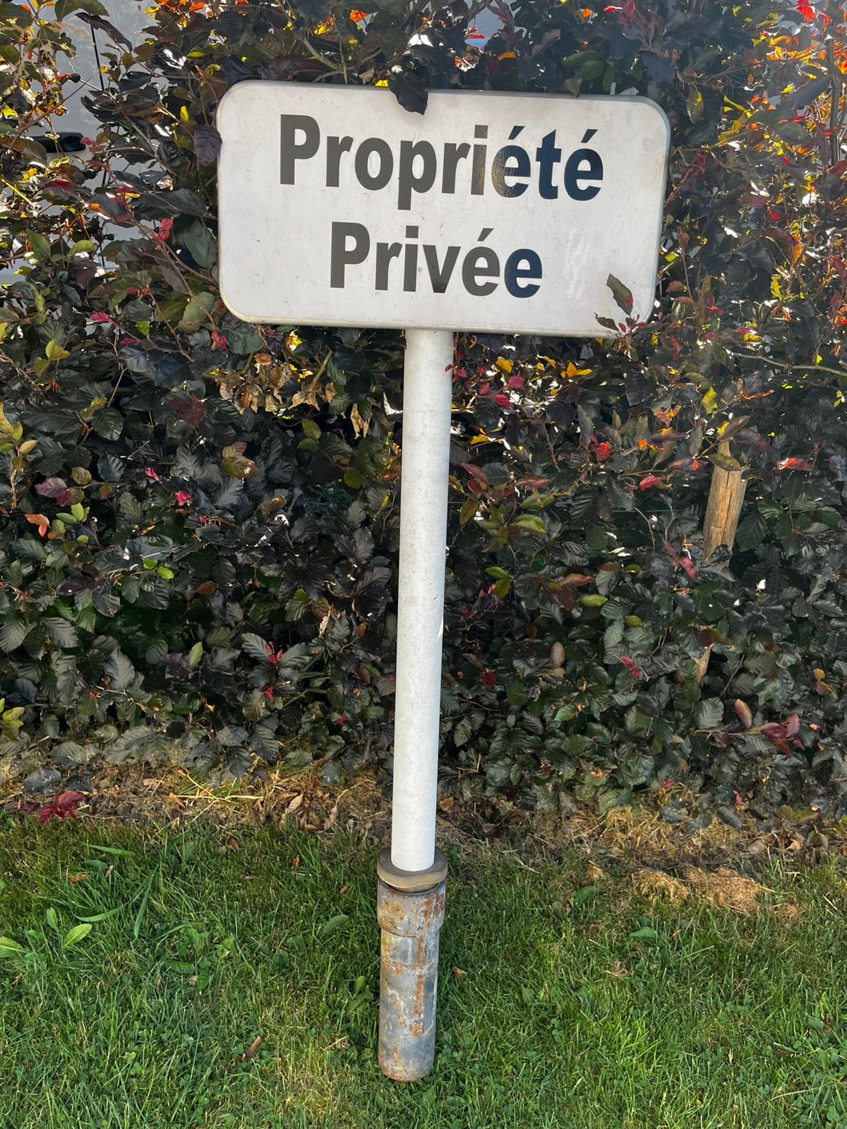 Plaque propriété Privé, plus poteau, plus support béton, Enlèvement, Comme neuf