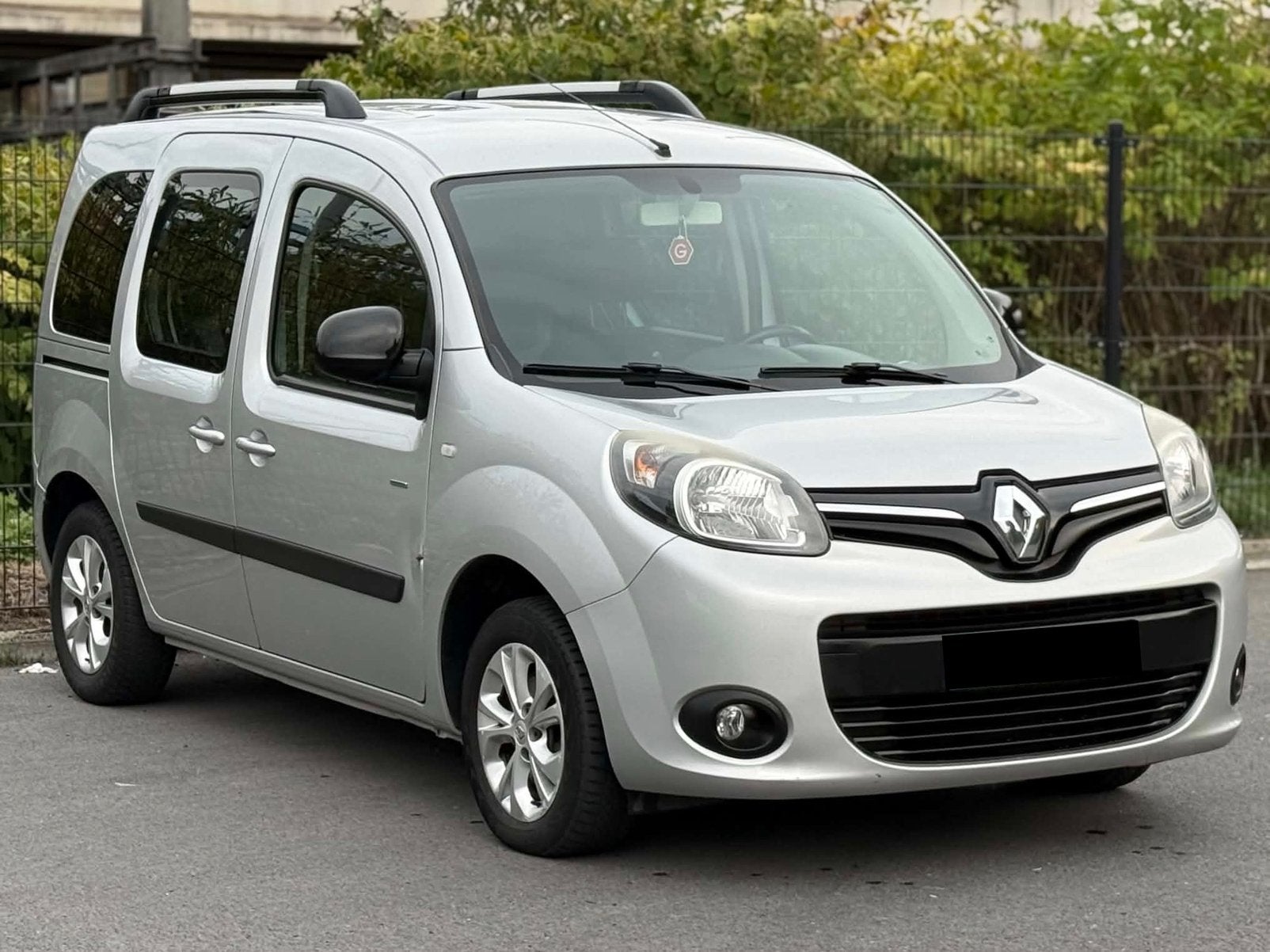 Renault Kangoo Limited 2017 1.5 DCI 90ch prete à immatricule, Auto's, Euro 6, Parkeersensor, Kangoo, Particulier