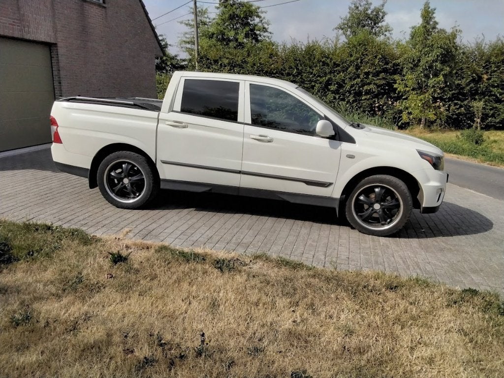 pick-up, lichte vracht, 5 zitplaatsen, 4x4, Autos, Euro 5, 4 portes, Boîte manuelle, Noir