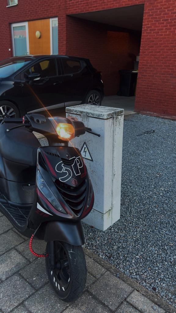 Zip a klasse 4t 50cc, Fietsen en Brommers, Ophalen of Verzenden, Zo goed als nieuw, Zip