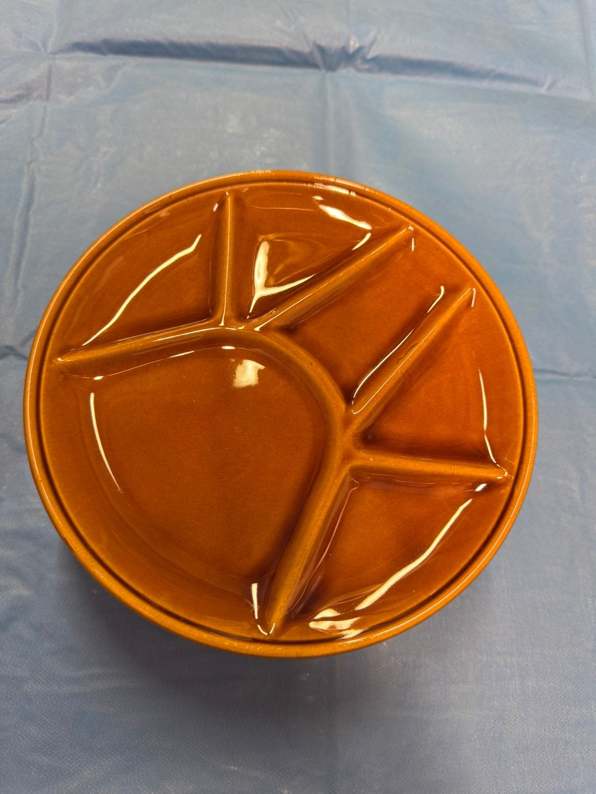 Assiettes à fondue, Enlèvement, Utilisé