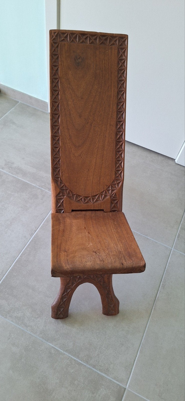 siège malgache/chaise Merina, Enlèvement