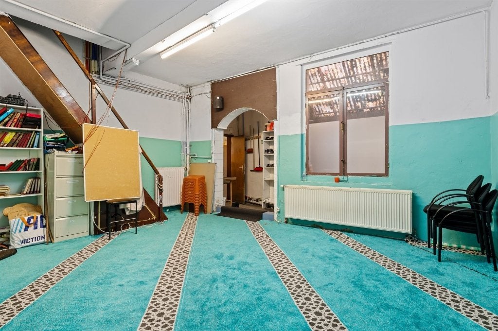 Te renoveren huis met handelsruimte in Antwerpen te koop, Immo, Huizen en Appartementen te koop, 200 tot 500 m², Antwerpen, Antwerpen (stad)