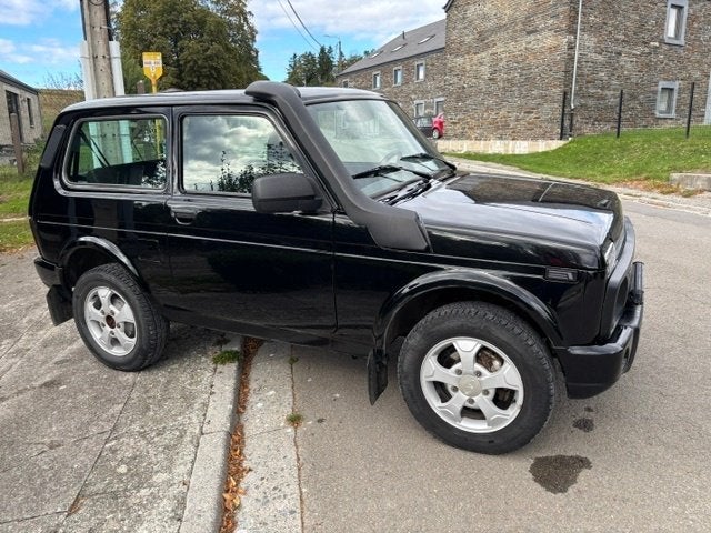 Lada Niva Niva 1.7i, Auto's, 4 zetels, Stof, Niva, Euro 6