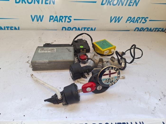 Kontaktslot + computer van een Alfa Romeo Spider, Gebruikt, -, -, Ophalen of Verzenden