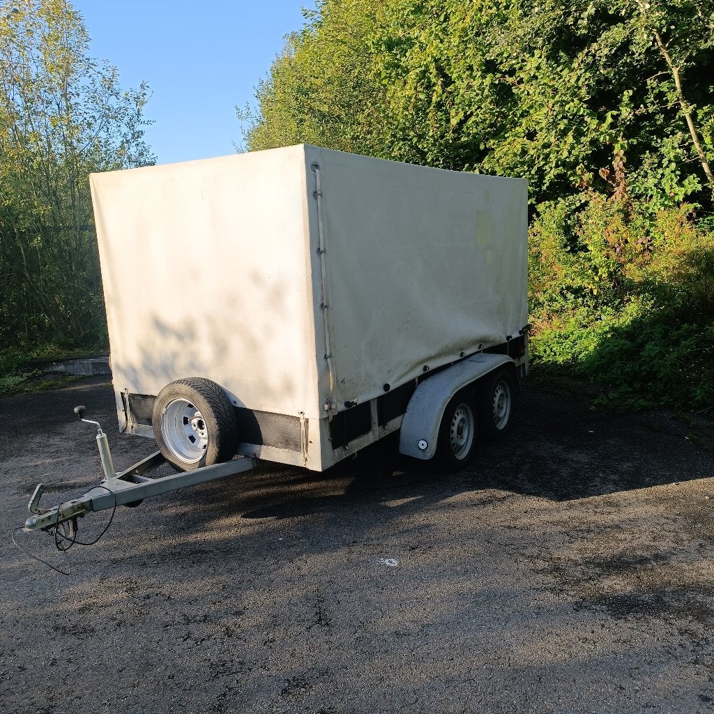 Grand remorque bâche double essieux pour 750kg, Enlèvement, Utilisé
