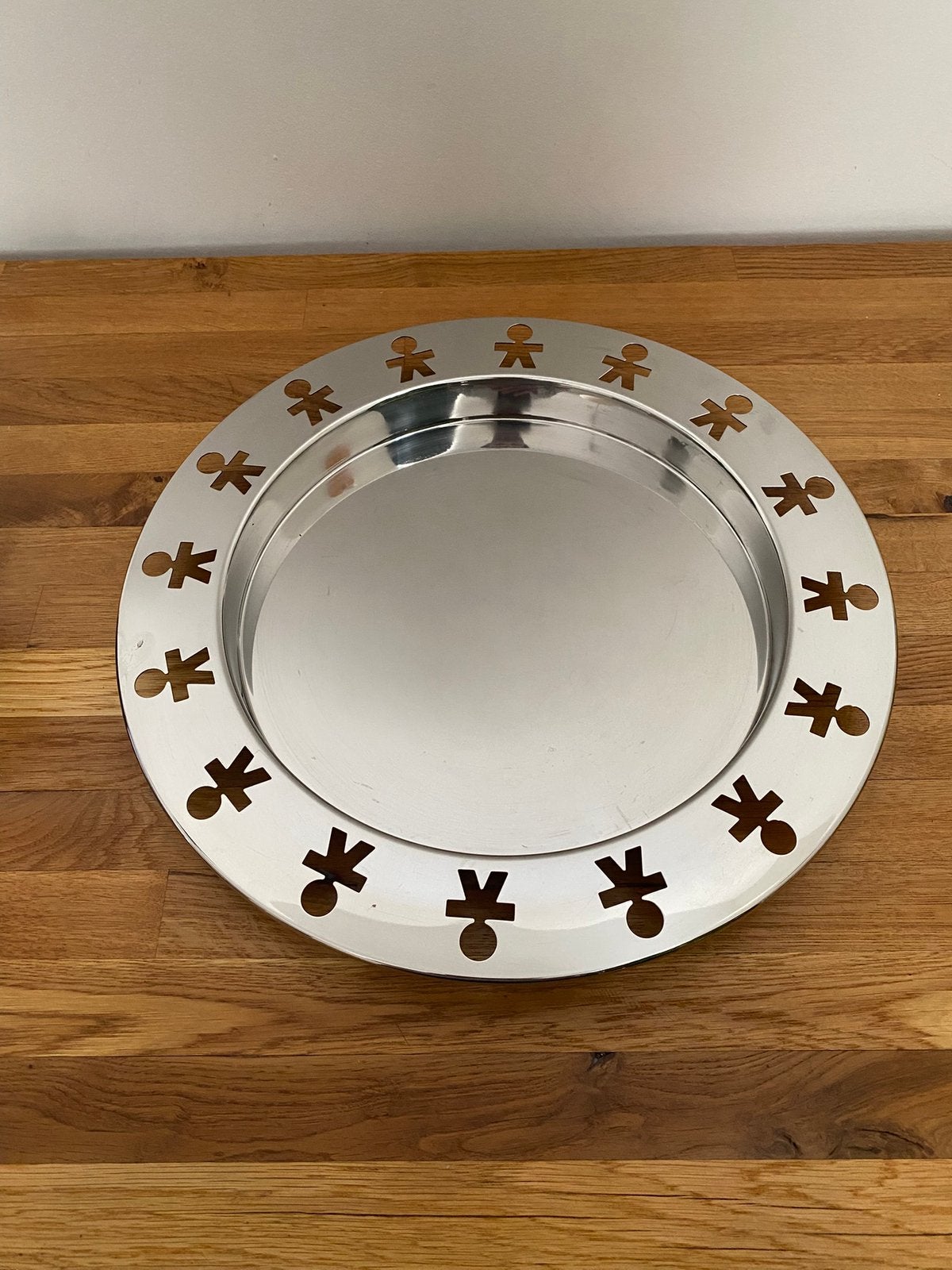 Plateau rond Alessi “Girotondo”, King Kong, Italie, Maison & Meubles, Accessoires pour la Maison | Plateaux, Rond, Enlèvement