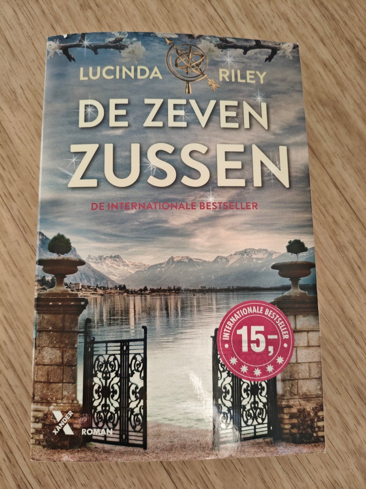 de 7 zussen - Lucinda Riley, Ophalen of Verzenden