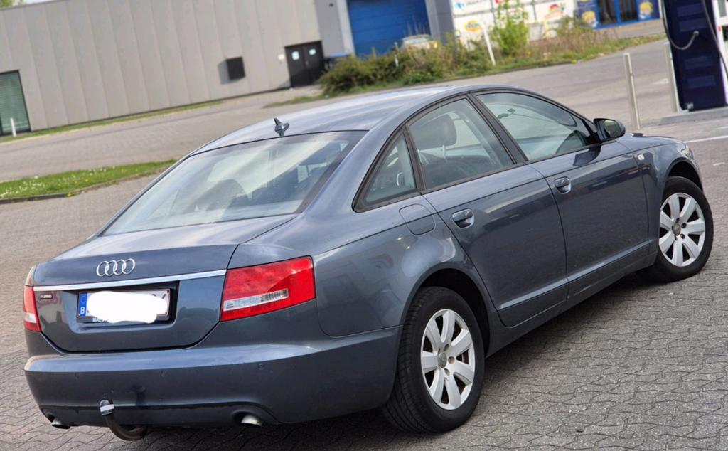 Audi A6 QUATTRO 2.7 TDI V6 120kw 240mkm 2900€, Auto's, Audi, Particulier, A6, Diesel, Euro 4, Berline, 5 deurs, Automaat, Leder