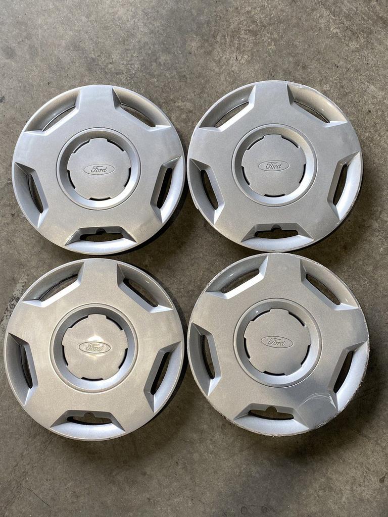 Wieldop Ford Fiësta | set van 4 | 2S61 1130, -, Utilisé, -, -
