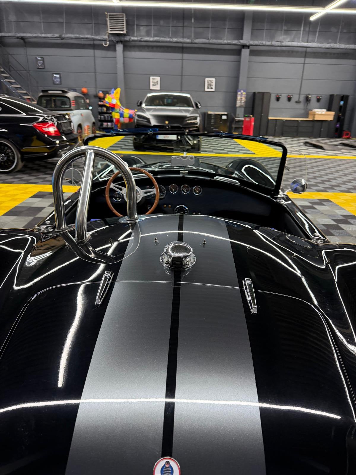 AC Cobra - Pilgrim Replica – Ford V6 – 1982 – Oldtimer belge, Autos, Cuir, Achat, 110 kW, 2 places