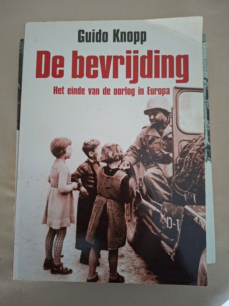 militaria, Ophalen of Verzenden, Landmacht, Boek of Tijdschrift