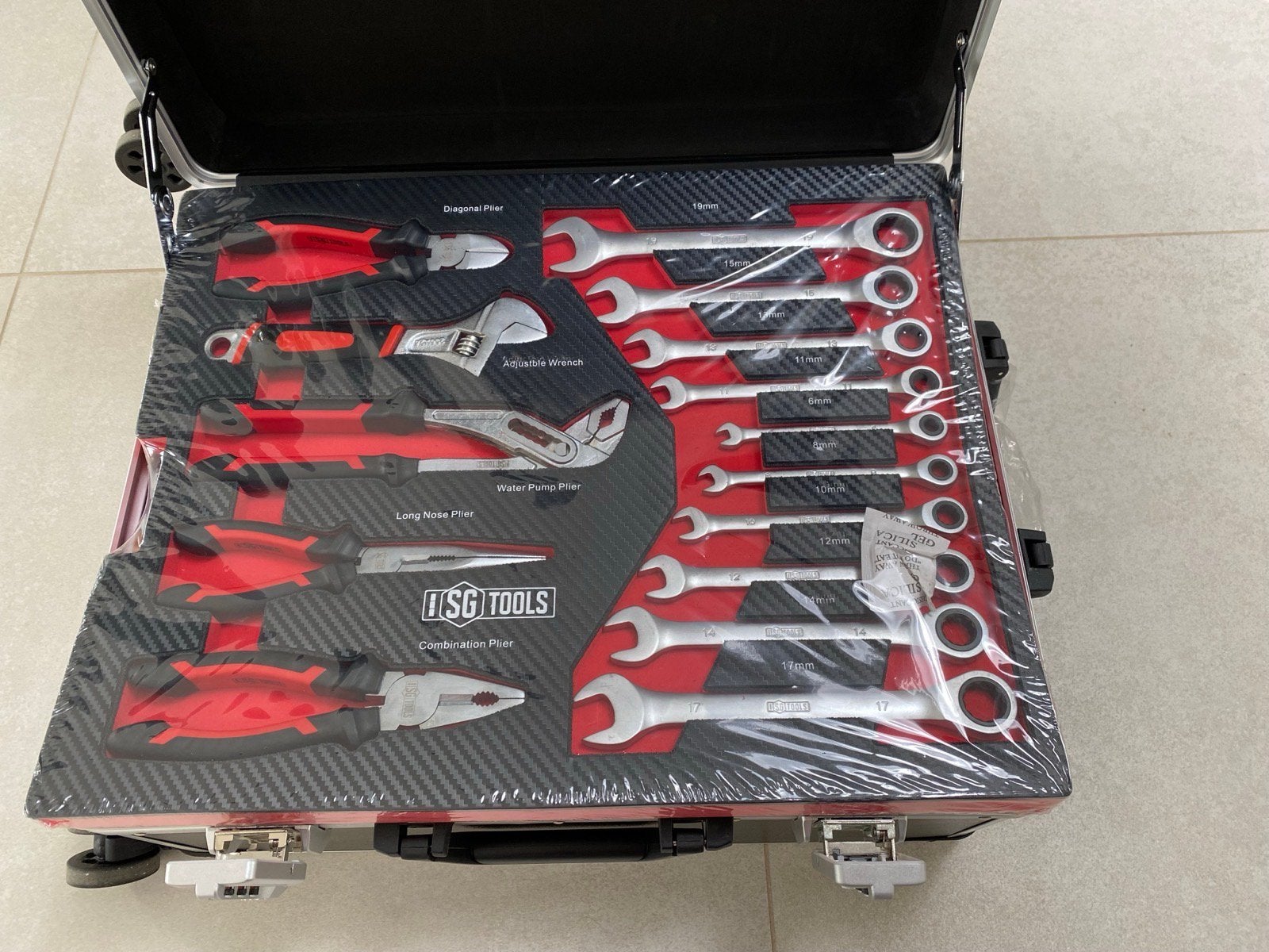 VALISE OUTILS 238 pièces SG TOOLS - NEUVE / Trolley alu, Enlèvement, Neuf
