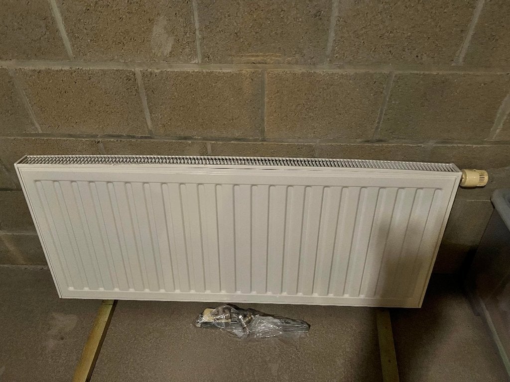 Radiator met thermostatische kraan, Ophalen, 30 tot 80 cm, Gebruikt, Radiator