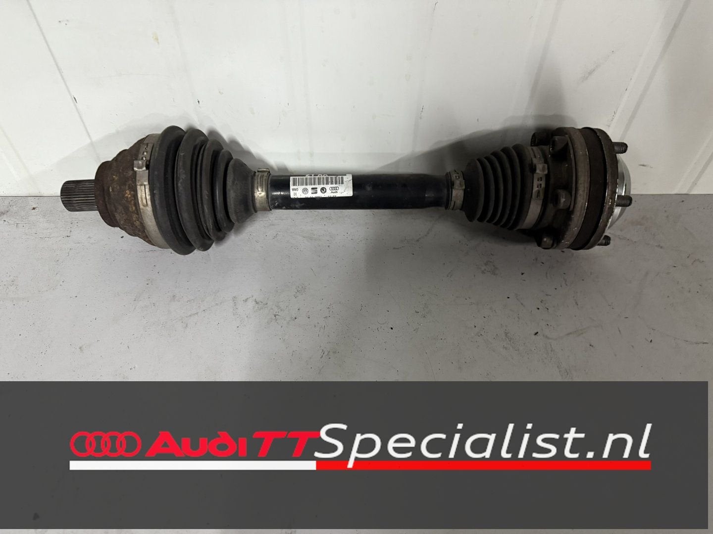 Aandrijfas links met homokineet Audi TT MK2 3.2 V6 8J, -, Origine de la pièce connue, Audi, Utilisé