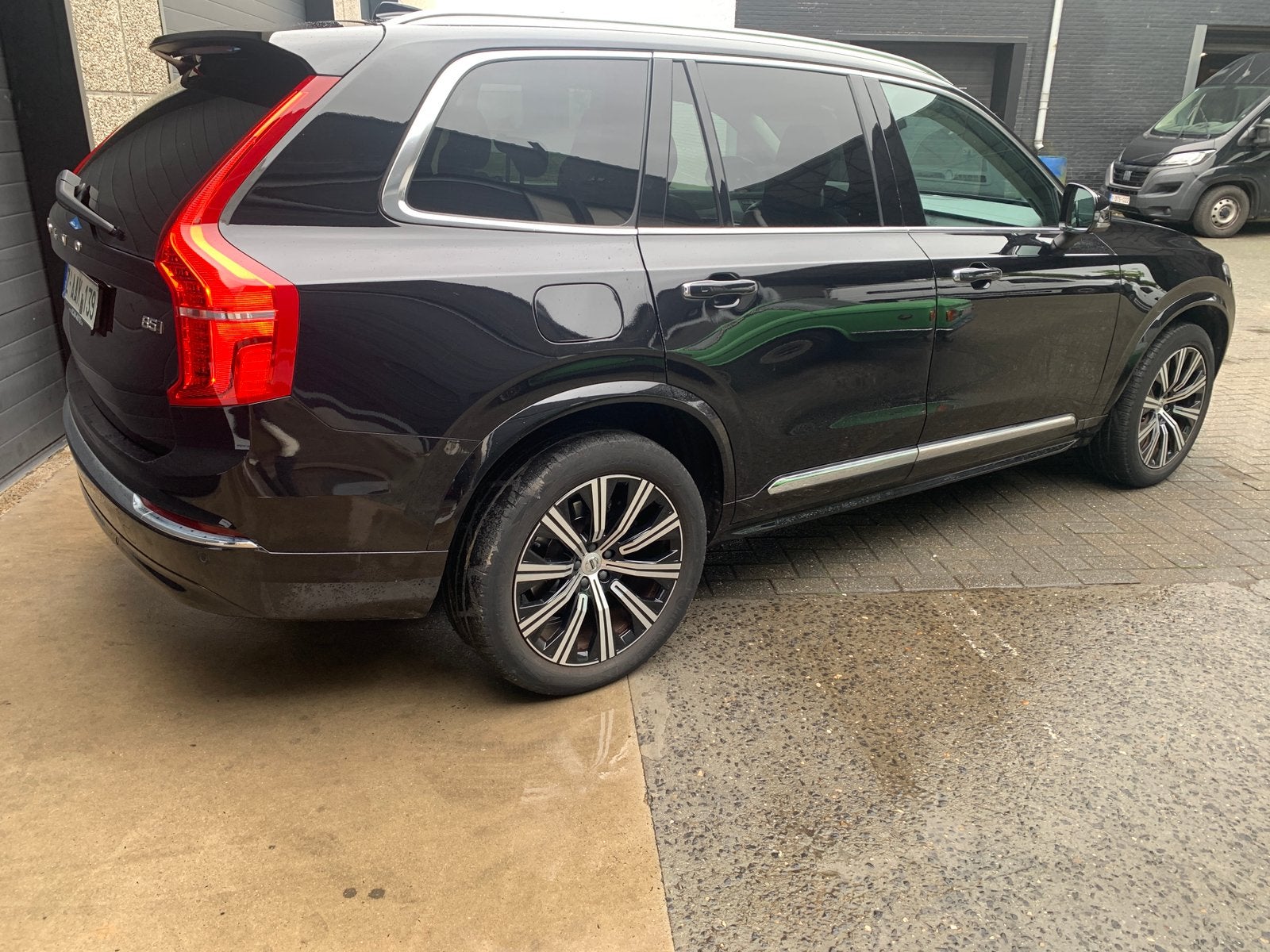 Volvo XC90 B5 hybride léger + panodak + stéréo HarmannKardon, Autos, Achat, Euro 6, Entreprise, Entretenue par le concessionnaire