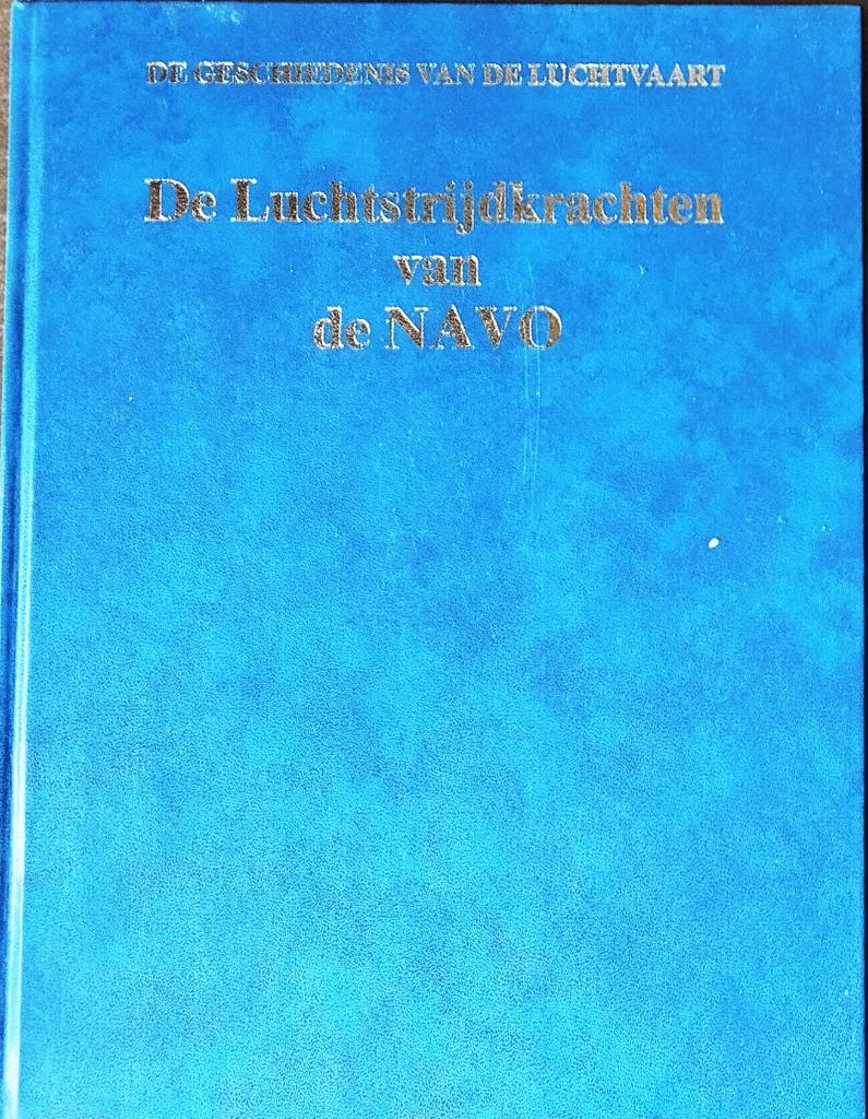 NAVO x 2, Boeken, Oorlog en Militair, Ophalen of Verzenden