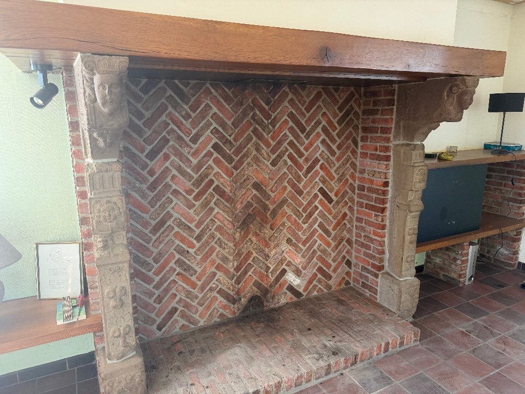 Schouw met gebeeldhouwde natuursteen, Maison & Meubles, Enlèvement, Utilisé